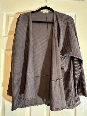 Chalet Ribbed Open-Front Cardigan in Gray